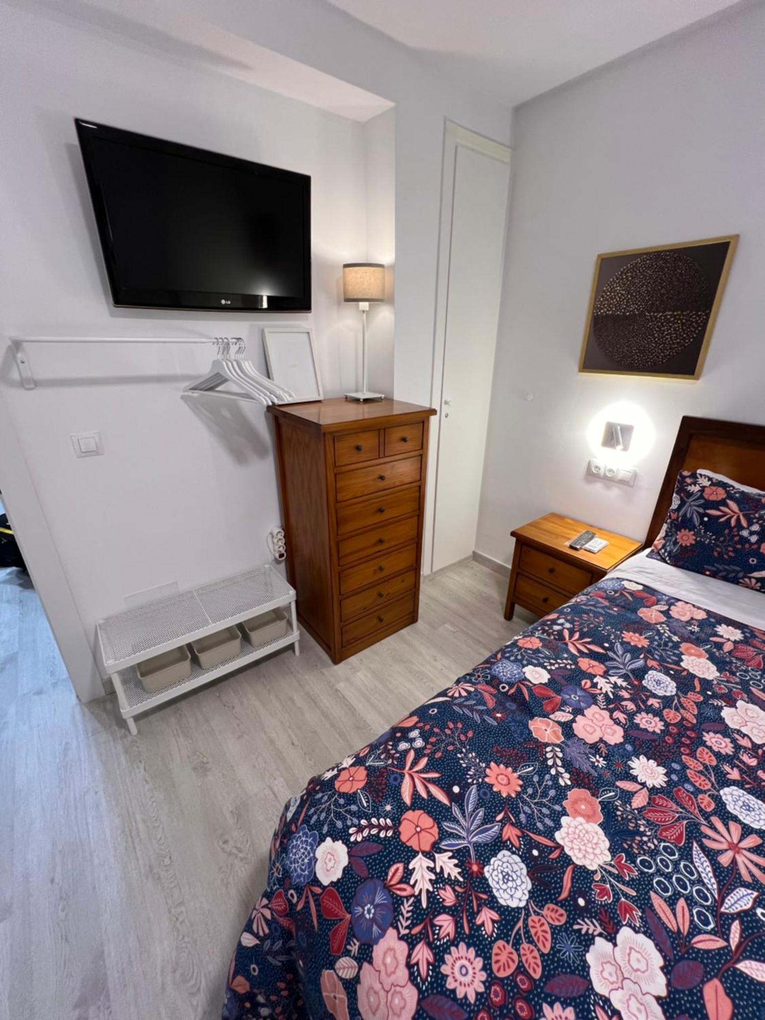 Gran Ritz Apartamentos Especial Terraza Exclusiva C Zenete Малага Екстериор снимка
