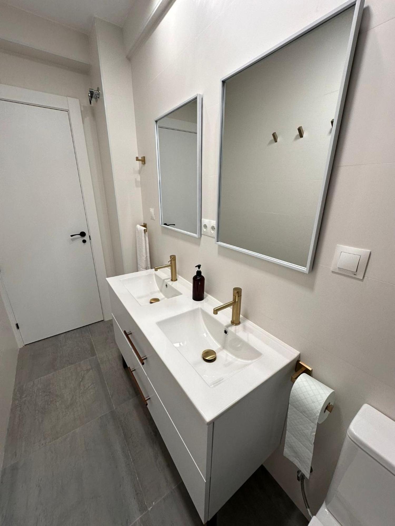 Gran Ritz Apartamentos Especial Terraza Exclusiva C Zenete Малага Екстериор снимка